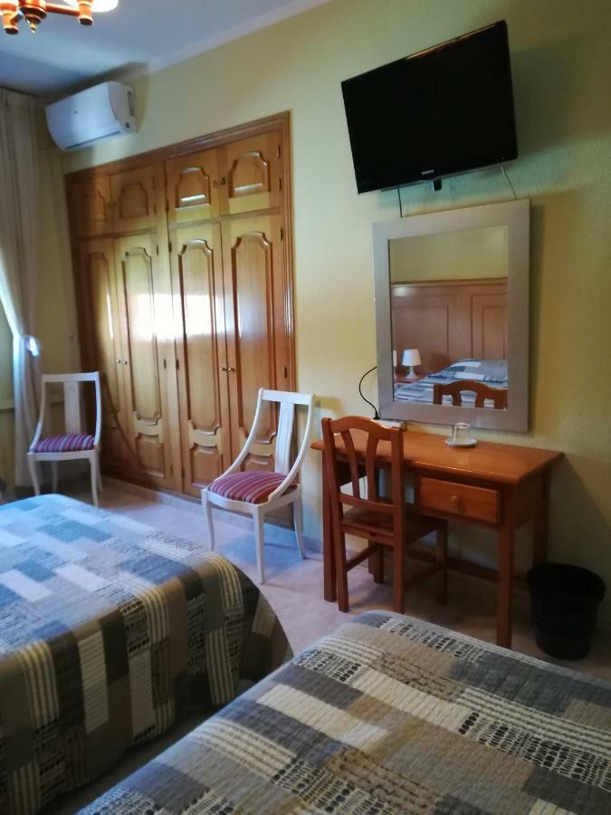 Hostal Brunete Exteriér fotografie